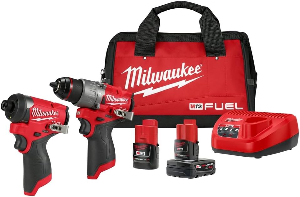 Kit de 2 Herramientas, Taladros Milwaukee Fuel M12, percutor y atornillador.