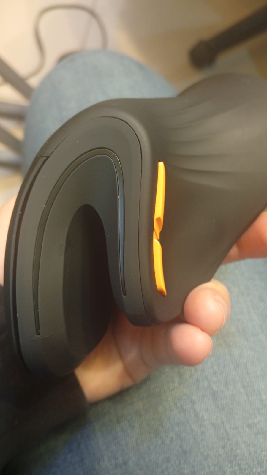 ProtoArc- Mouse Ergonomico Vertical Negro (USADO)