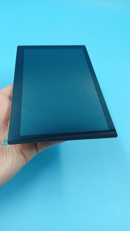 Pantalla integrada OLED Waveshare de 7", 1024 × 600 con función táctil.