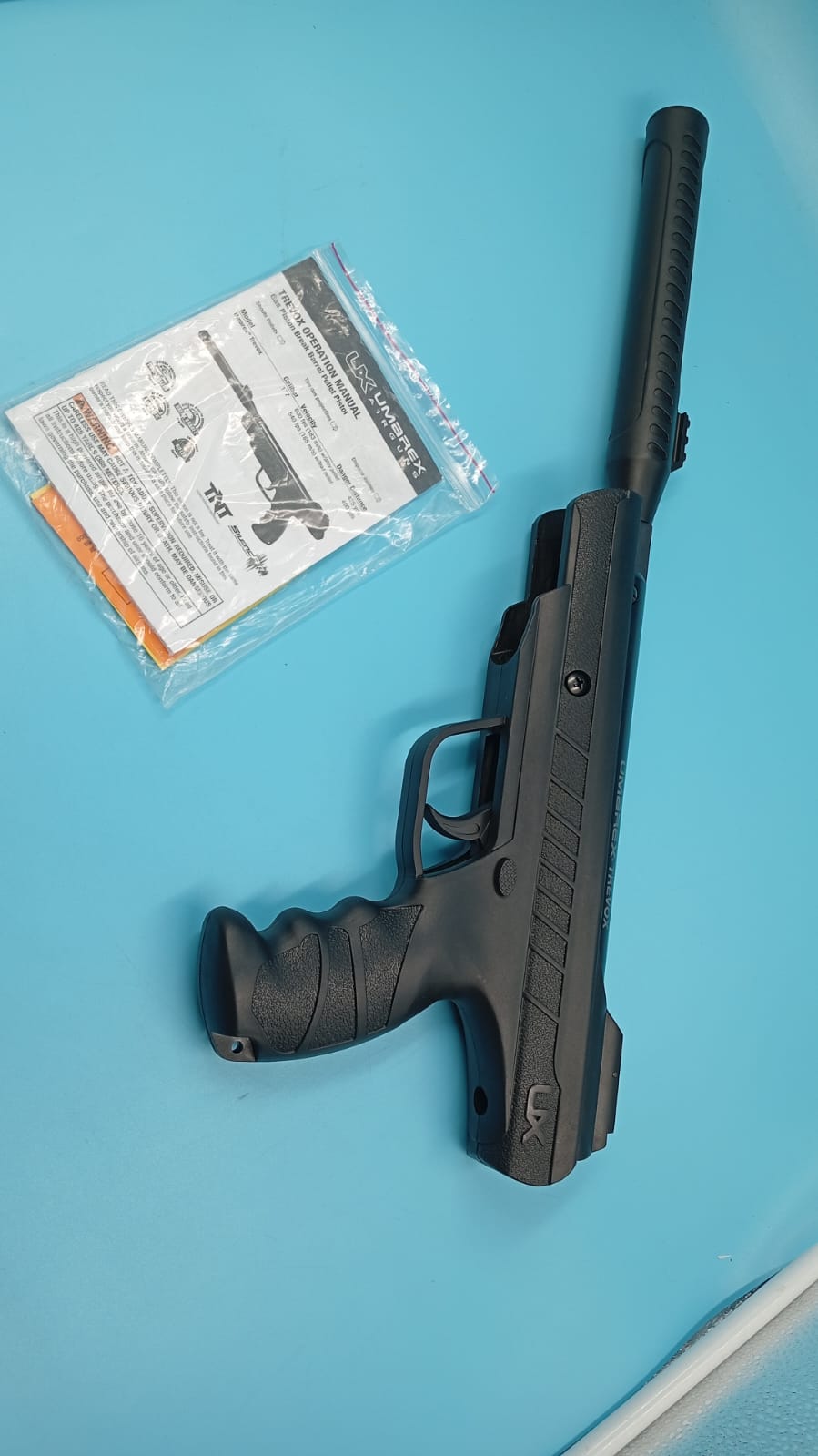 Pistola deportiva Umarex Trevox, gas piston, cal. .177, 1 tiro pellet.
