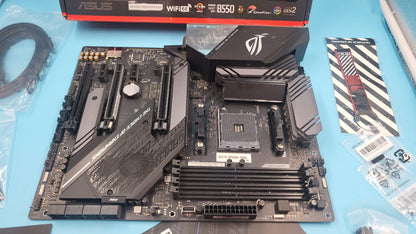 Tarjeta Madre ASUS ROG  Strix B550-F, WiFi 6E, USADA