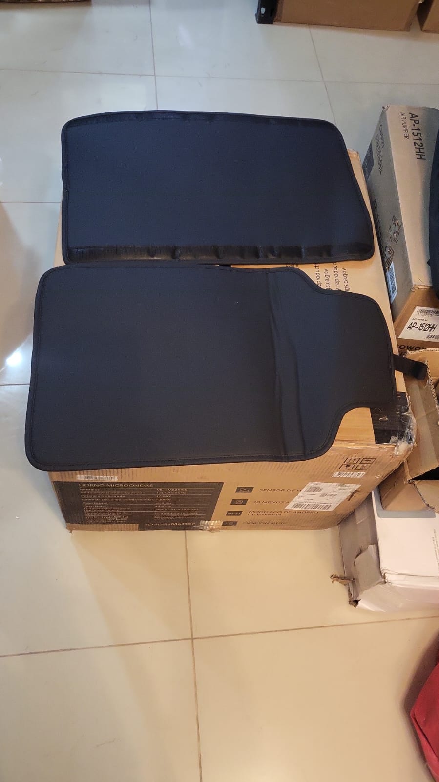 Funda de Asiento de Cuero para Acura TLX 2021 todo negro.