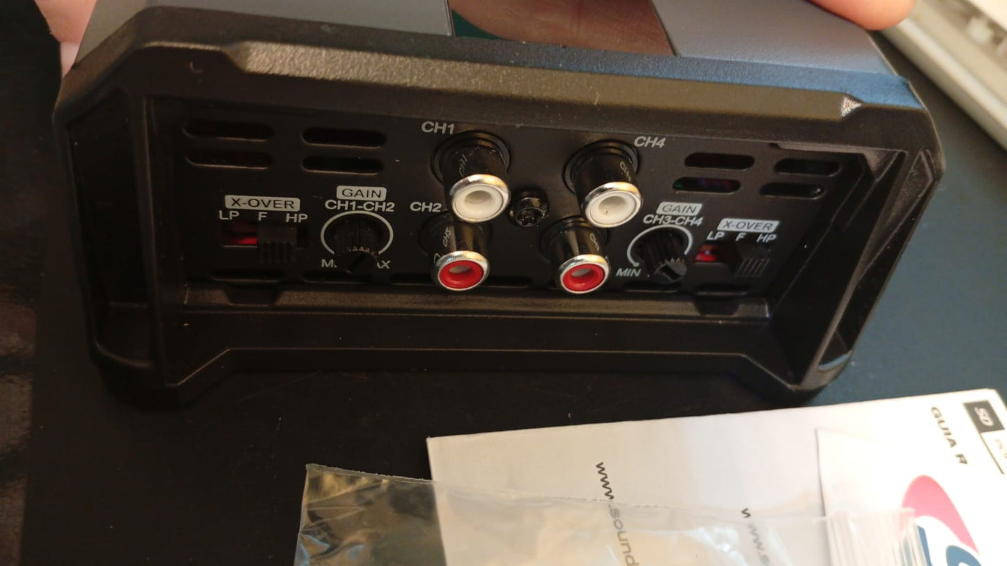 Amplificador estéreo digital, 4 OHMS, Soundigital 800.4 (USADO).