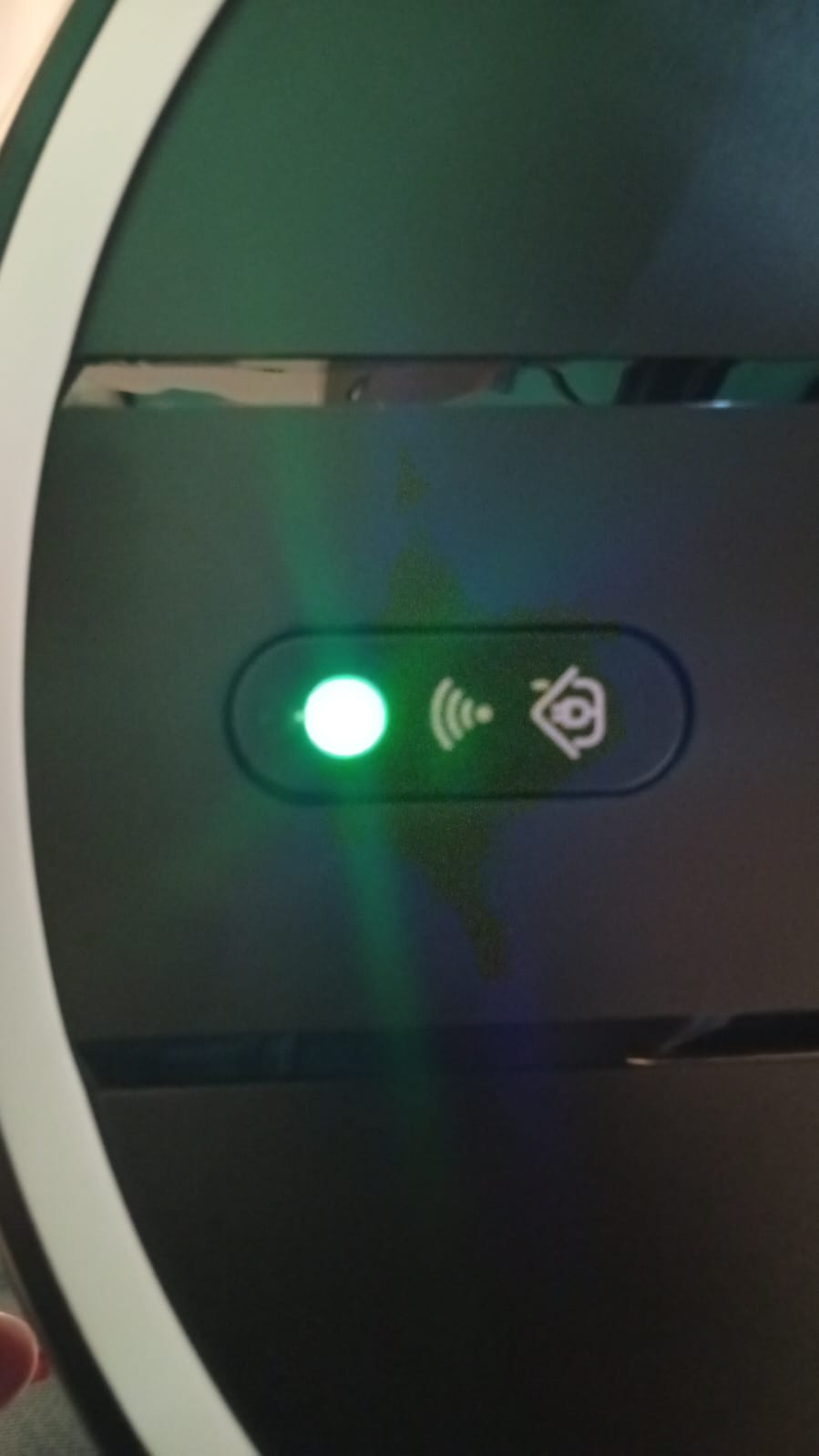 Robot aspirador y fregona, succión de 4000 Pa, (USADO).