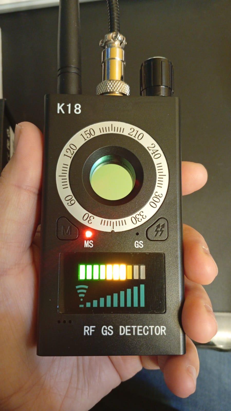 Detector de señales RF, inalámbrico, cámaras, GPS, Disp. Ocultos.