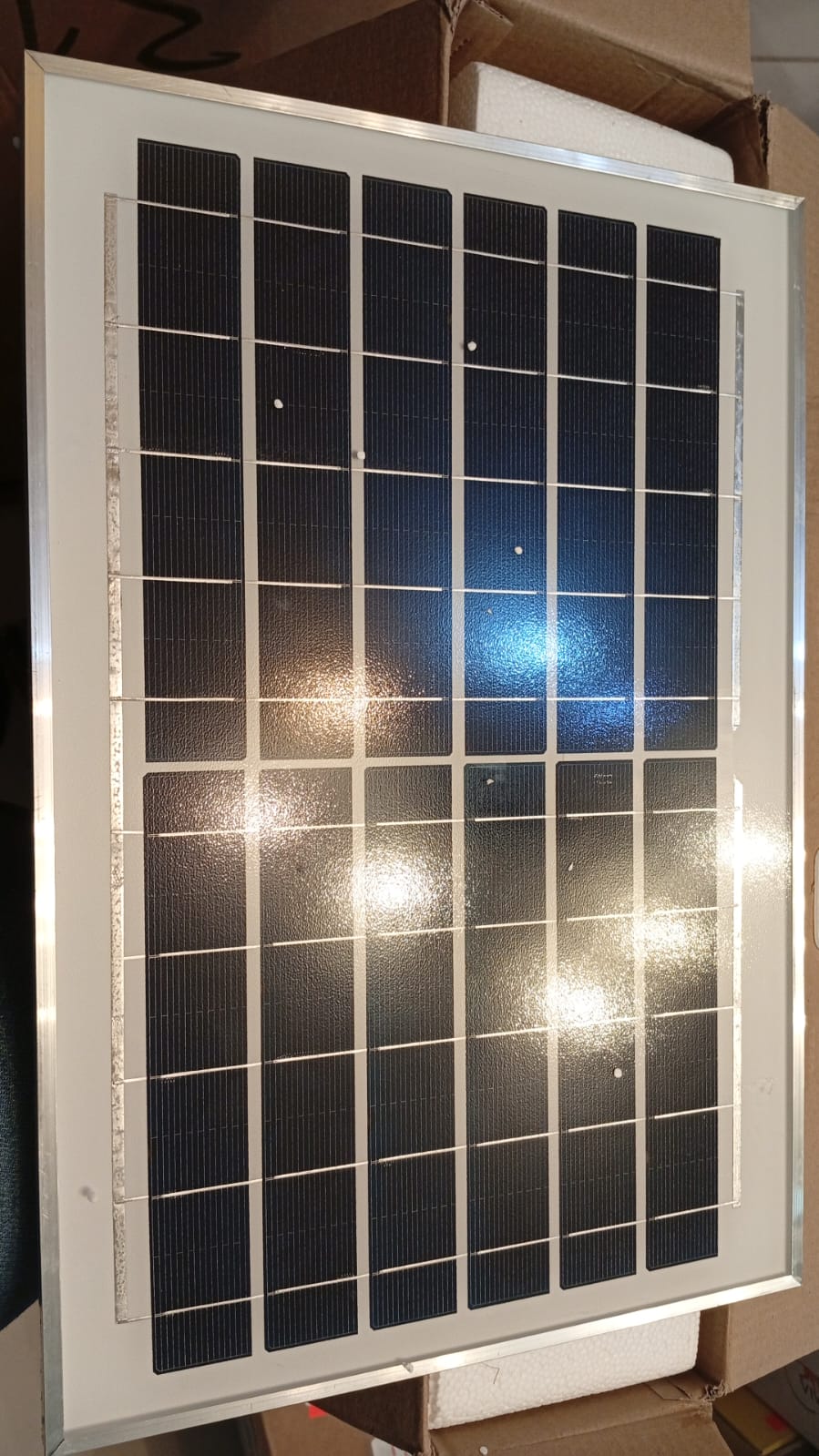 Luz Solar para Exteriores, 15000LM, Resistentes al Agua IP67, Engrepo.