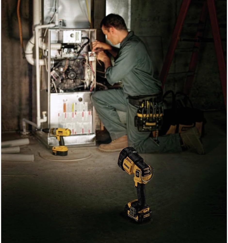 DEWALT Reflector de Luces Led 20V máx., DCL043, (USADO).