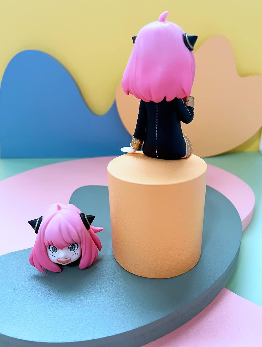 Figura de anime Anya Forger para salpicadero de coche, DETALLE EN CAJA