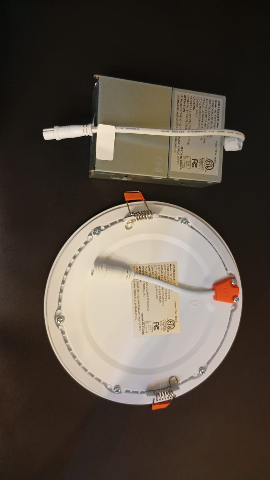 Amico paquete de 24 luces, empotrables ultrafinas, 6".