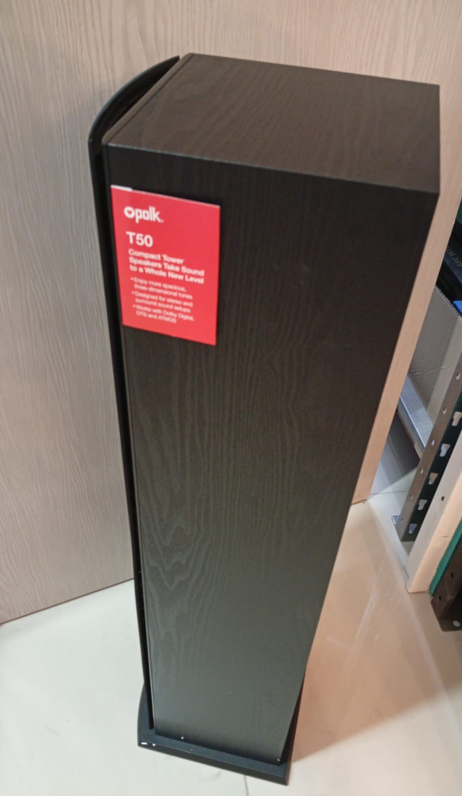Polk Audio T50 Bocina Tipo Columna, Negro, (DETALLE).