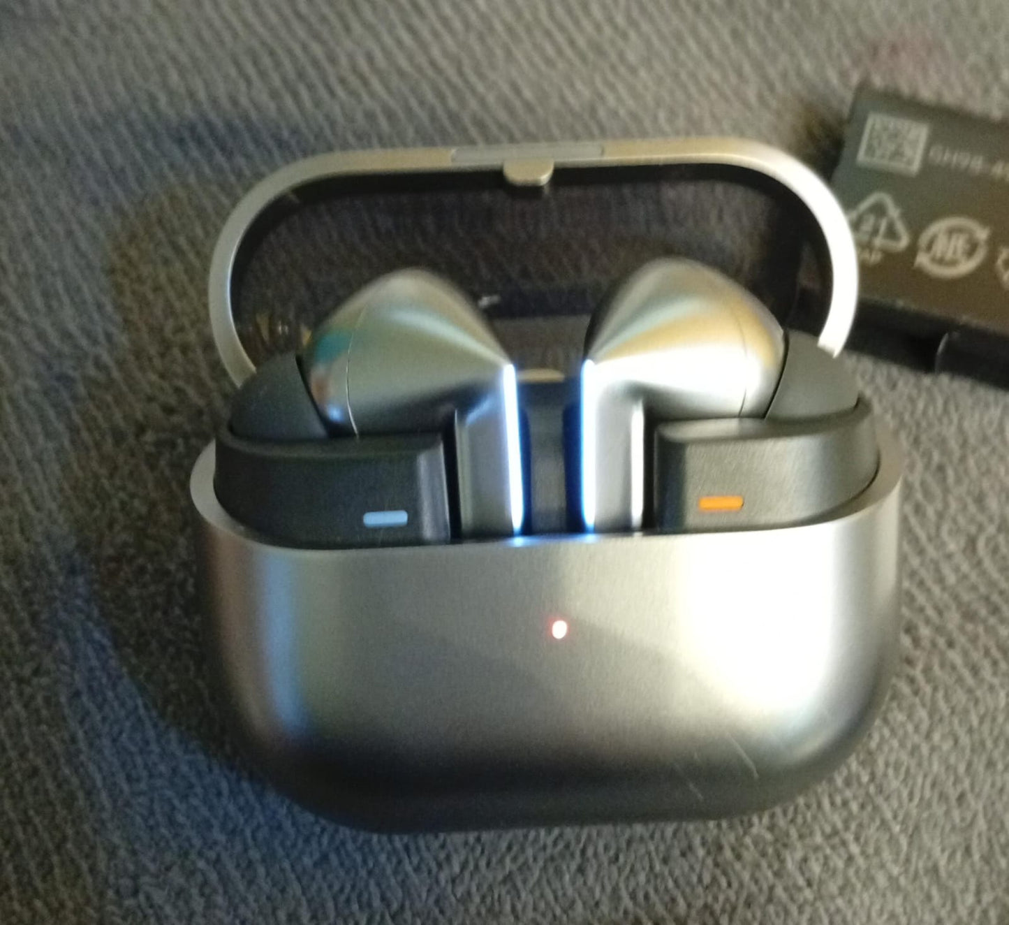 SAMSUNG Galaxy Buds3 Pro, Auriculares inalámbricos Bluetooth.(USADO)