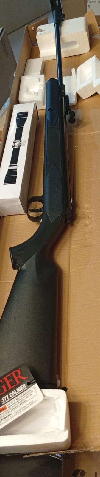 Rifle de aire Ruger Blackhawk Combo, .177, 1200FPS, pellets.