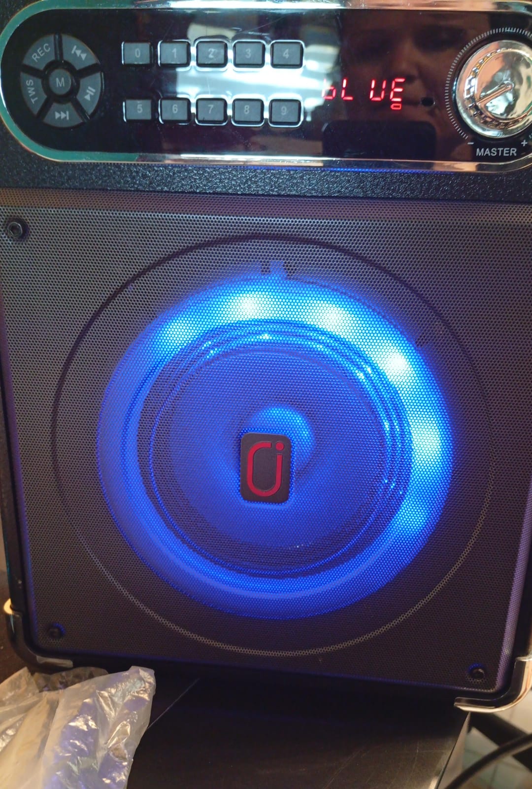 Máquina de karaoke JYX, con 2 micrófonos inalámbricos, (USADO).