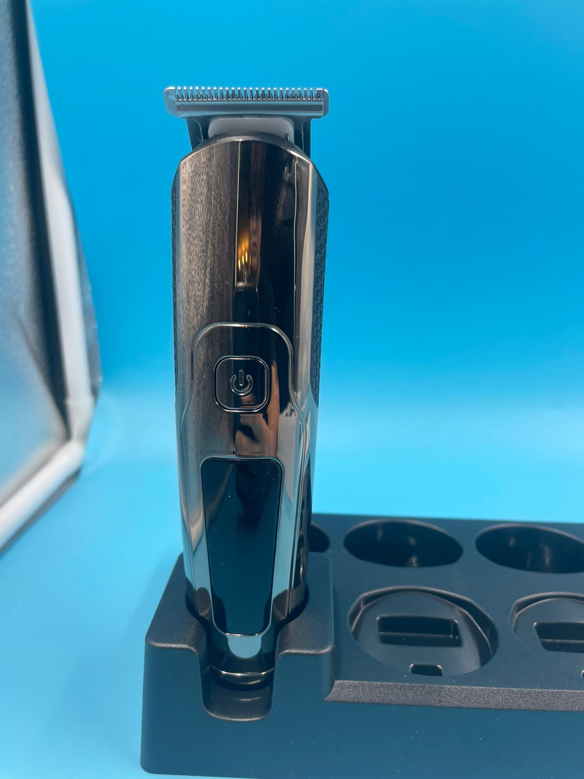 Juego de recortadora de barba eléctrica 6 en 1 para hombres.