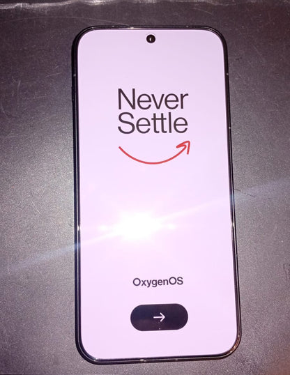 Smartphone OnePlus 15 5G, 16gb Ram, Snapdragon, 512gb ROM.