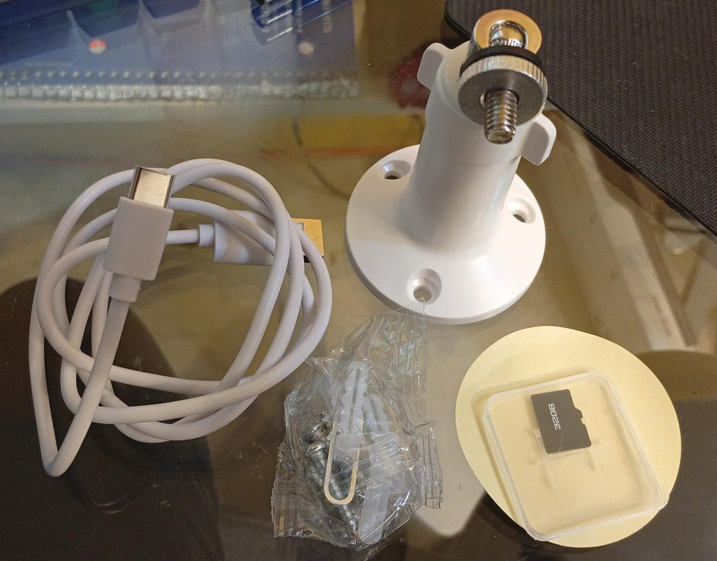 Cámara de seguridad inalámbrica WiFi, Recargable.(DETALLE)