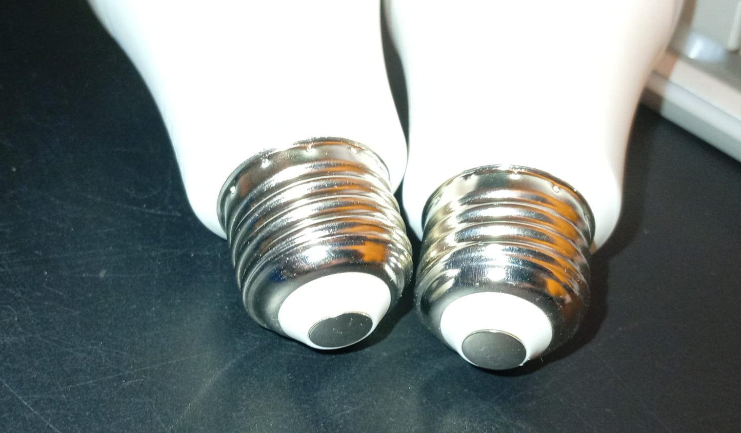 Bombillas inteligentes, AL Abovelights, compatible con Alexa,(9 W).
