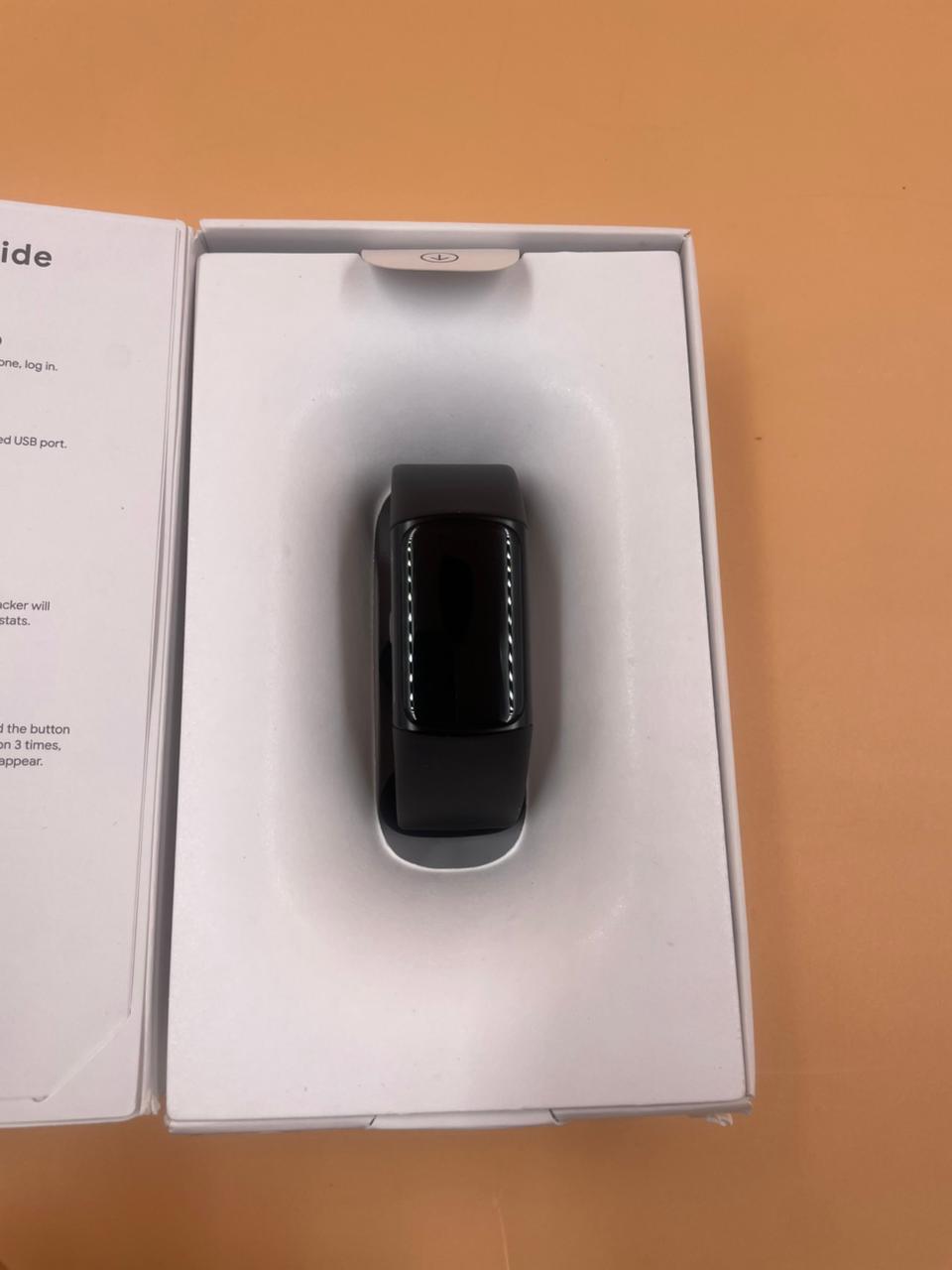 Fitbit El rastreador de Actividad Google Charge 6.(USADO)