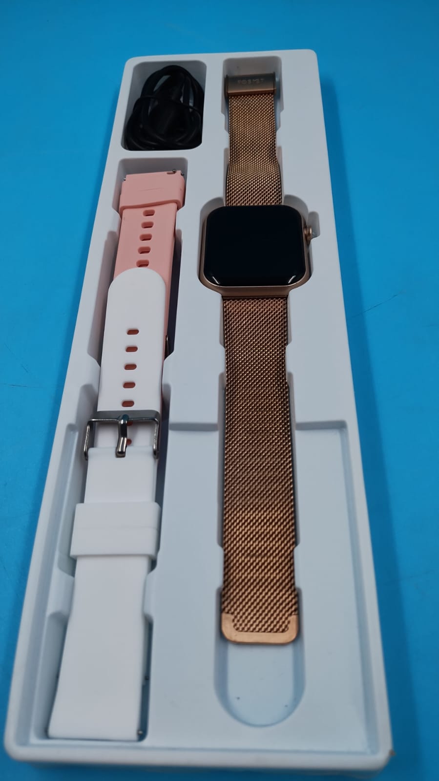 Reloj inteligente fitness HD con 3 correas monitor de presión, etc (USADO)