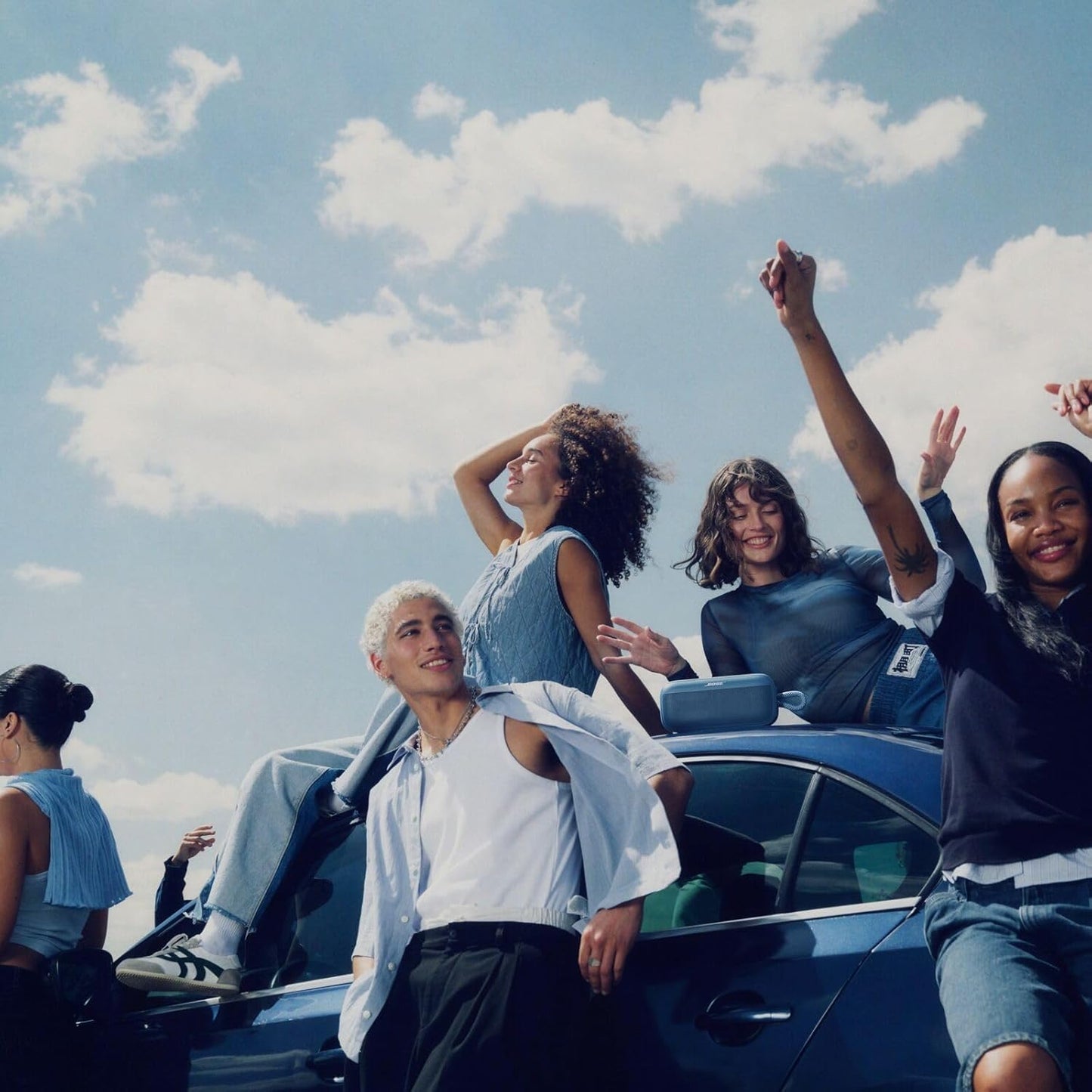 Altavoz Bluetooth portátil, Bose, Impermeable y a Prueba de Polvo.