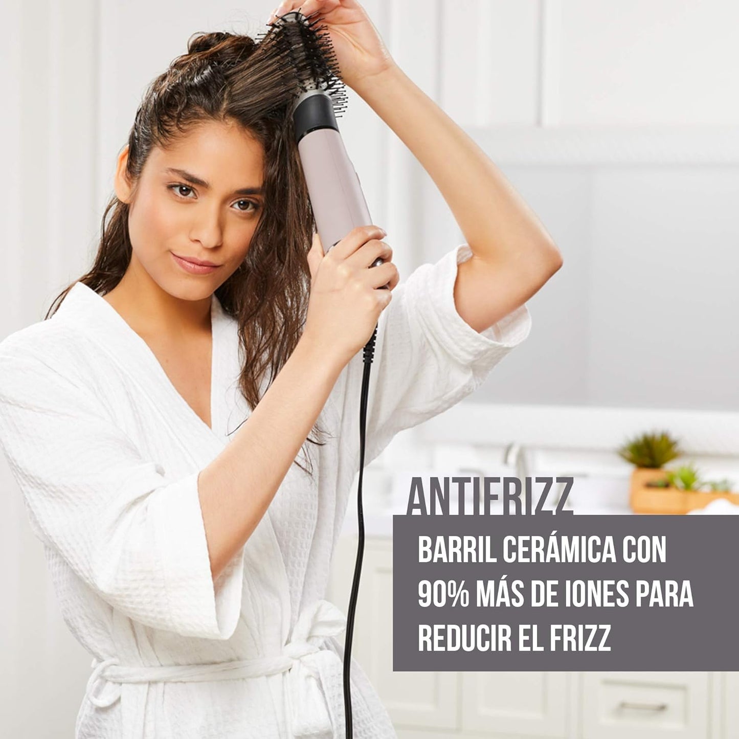 Remington Cepillo de aire wet2style ovalado.