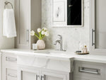 Grifo central para lavabo de baño, Moen 84980SRN Wellton, níquel cepillado.