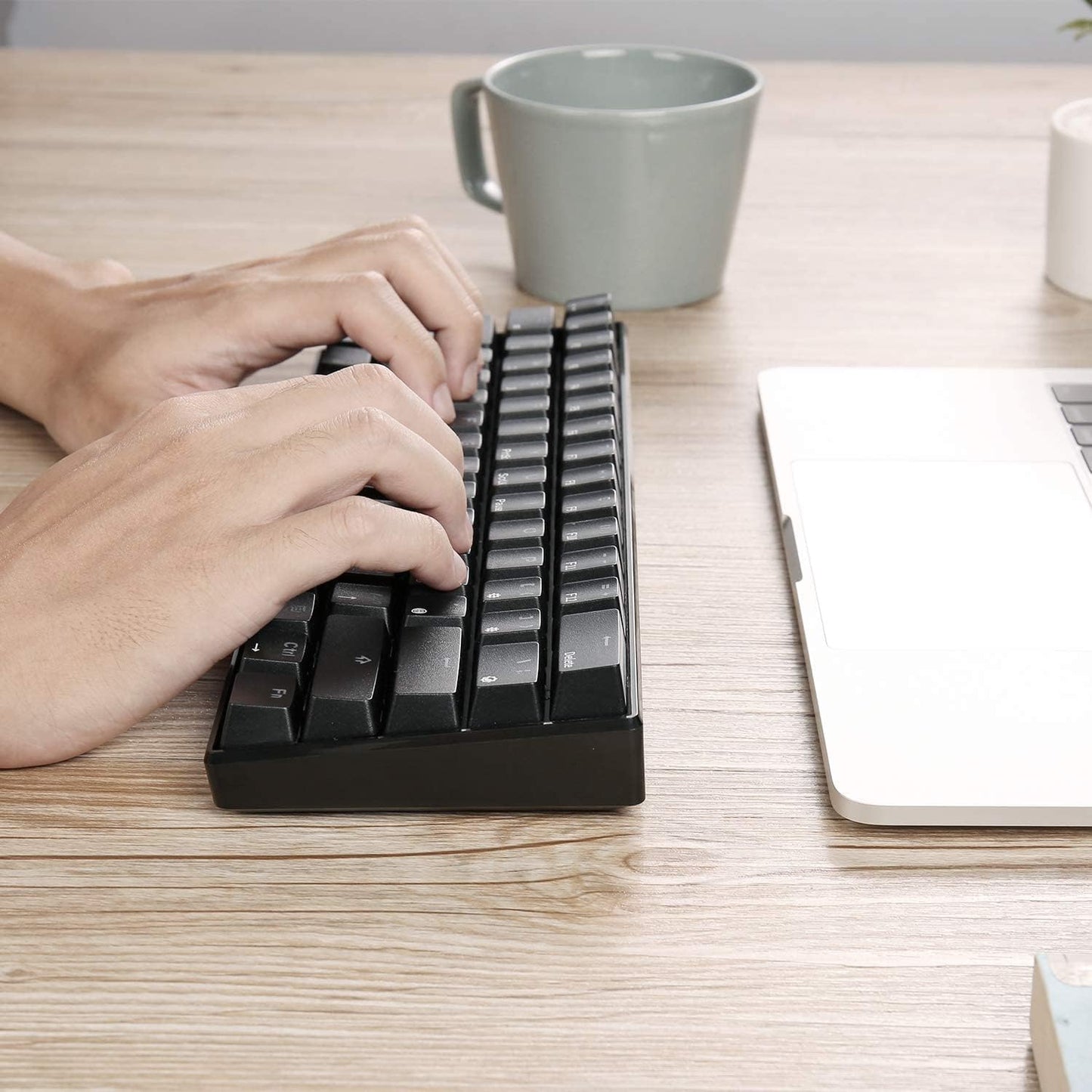 RK ROYAL KLUDGE RK61 Teclado mecánico inalámbrico.