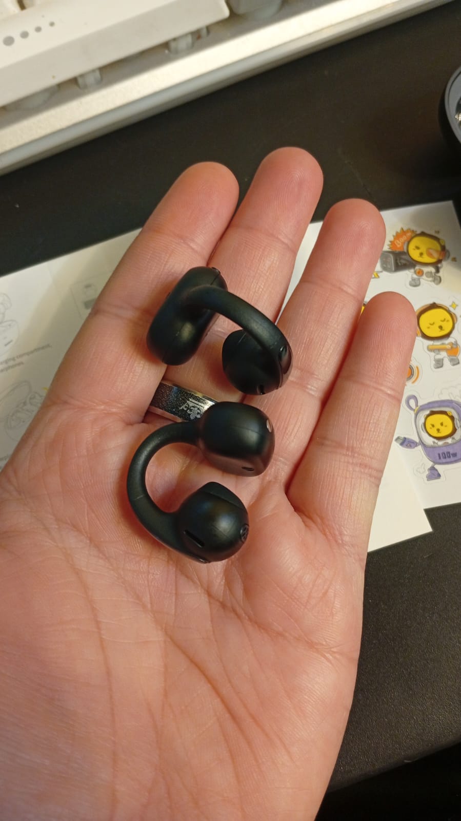 Auriculares abiertos de clip, Baseus MC1, BT , iPhone, Android.