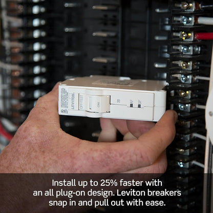 Centro de carga interior de 200 amp, 30 espacios, 30 circuitos, Leviton.
