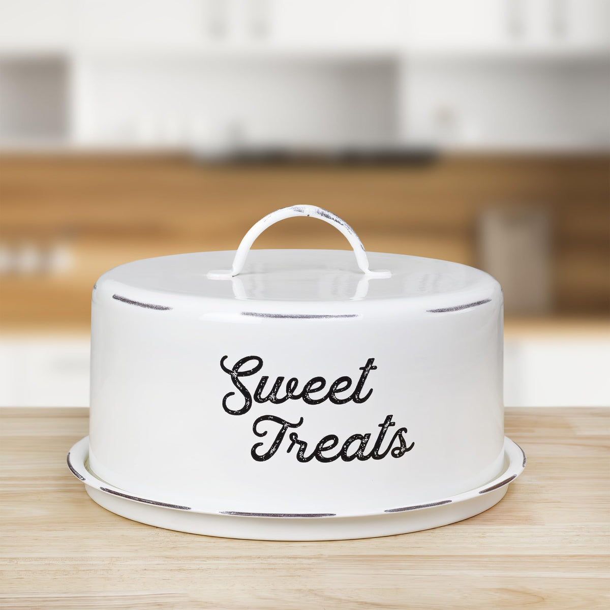Cubre pastel blanco esmaltado AuldHome con tapa domo y texto sweet treats
