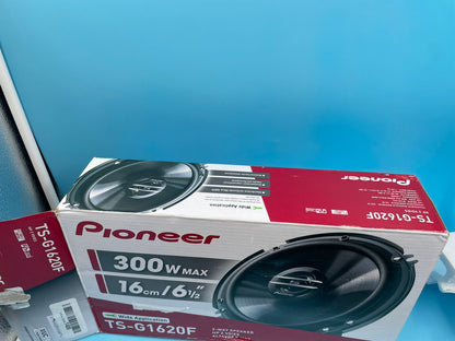 Altavoz Coaxial De 2 Vías Pioneer TS-G1620F de 6-1/2", 300 W MÁX