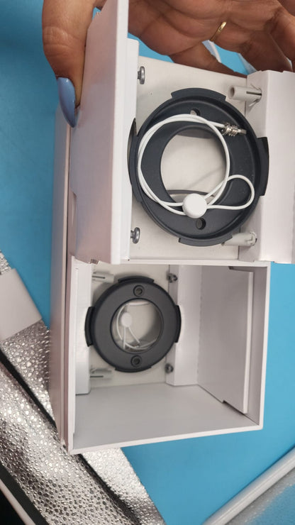 Google Nest CAM para exteriores o interiores, 2 PZA CAJA ABIERTA