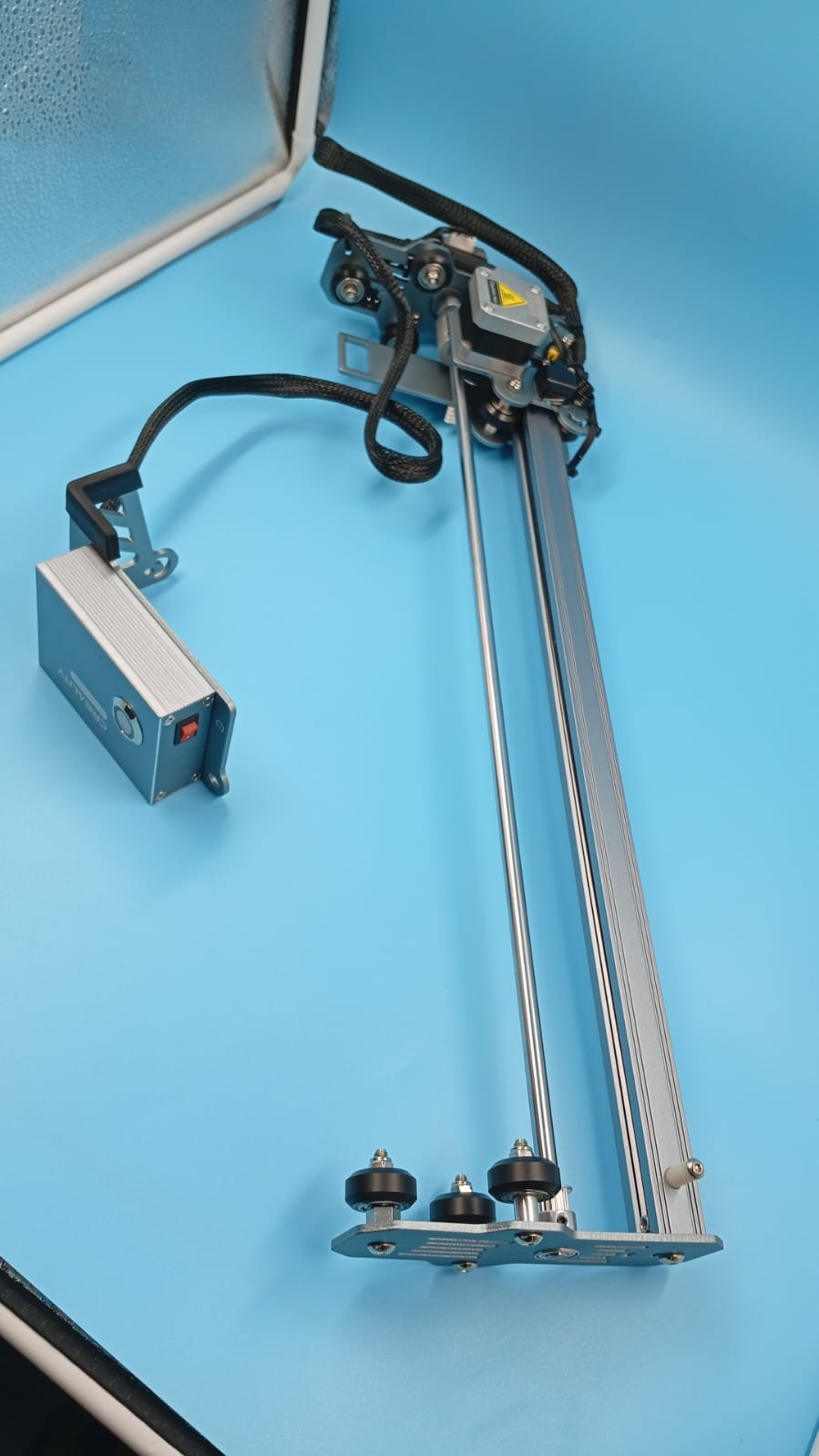 Creality Falcon, Máquina grabadora láser, 10 W, para madera y metal.