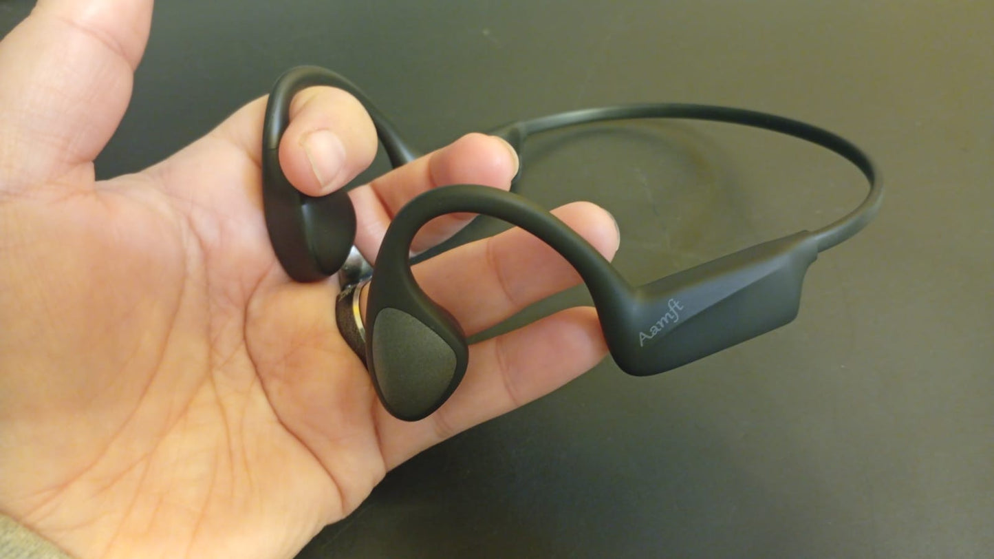 Auriculares de conducción ósea, Bluetooth, IPX6 imperm. (USADO).