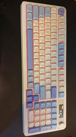 Teclado para juegos AULA S99 Pro, visualización y perilla multimedia.