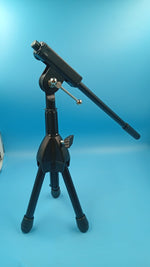 Trípode plegable de bajo perfil para micrófono, Stage Rocker. (DETALLE)