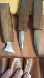 Kit de tallado en madera, 10 cuchillos, 11 cinceles, con bolsa (DETALLE USO)
