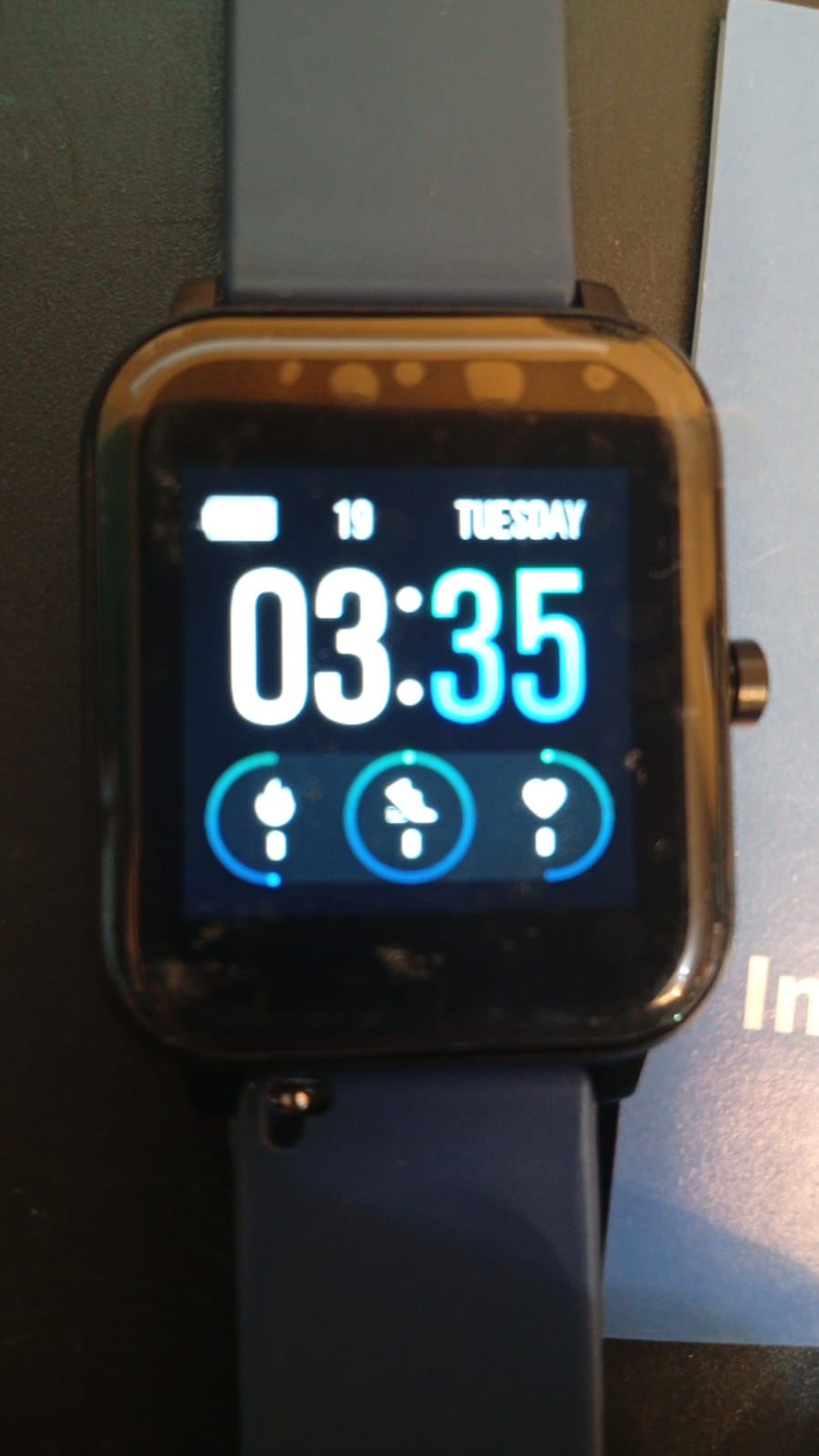Smartwatch, modos de ejercicio, Medidor de Estrés, Oxigeno.