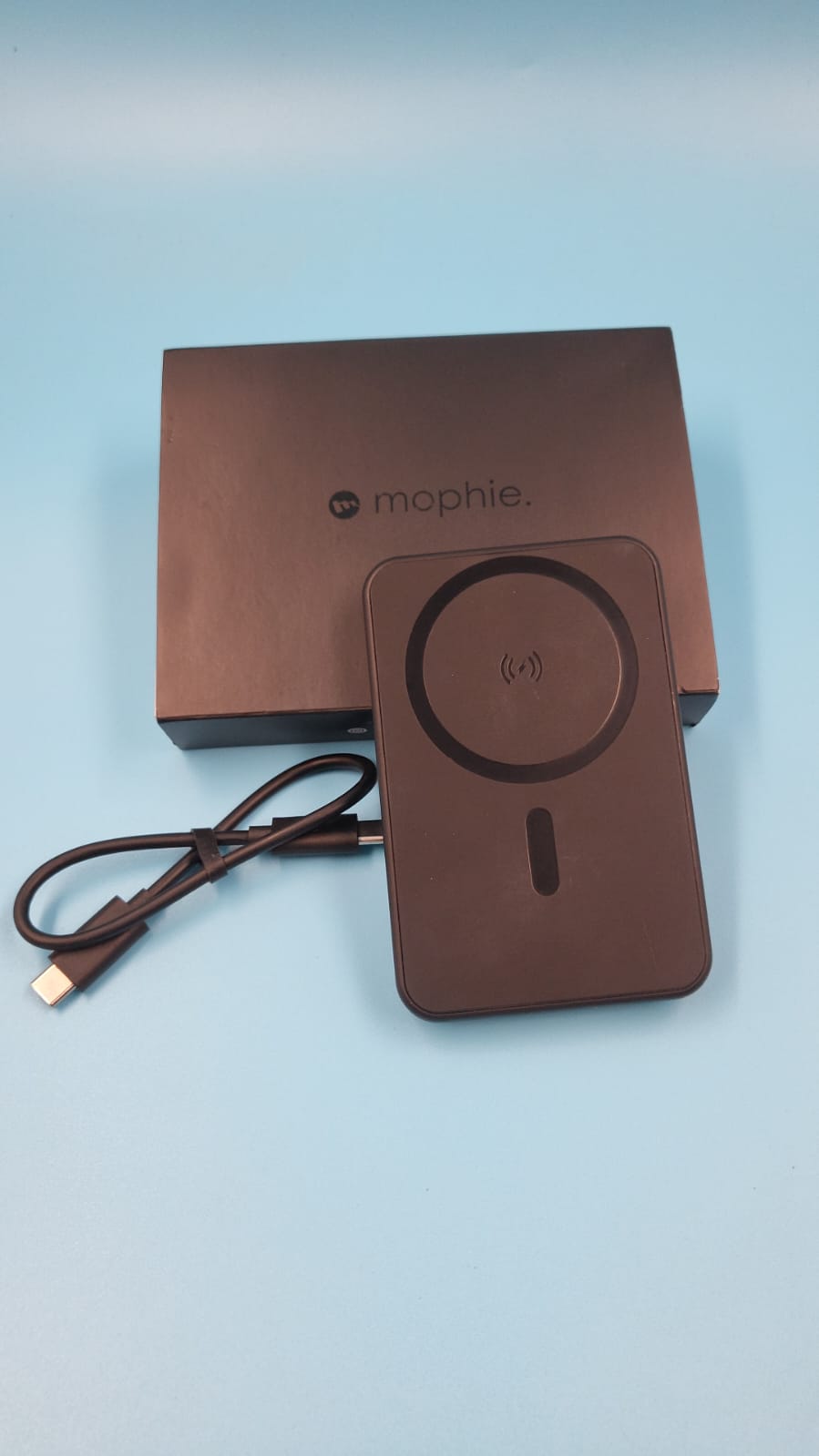 Cargador magnético Mophie Snap+ Juice Pack Mini con Soporte 5000 mAh