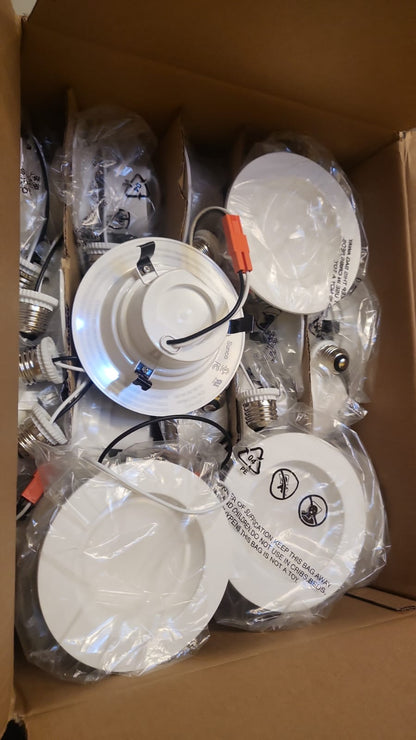 Luces LED empotrables de 4",  660 LM, 11 W  27k-5k Sunco 24 pack