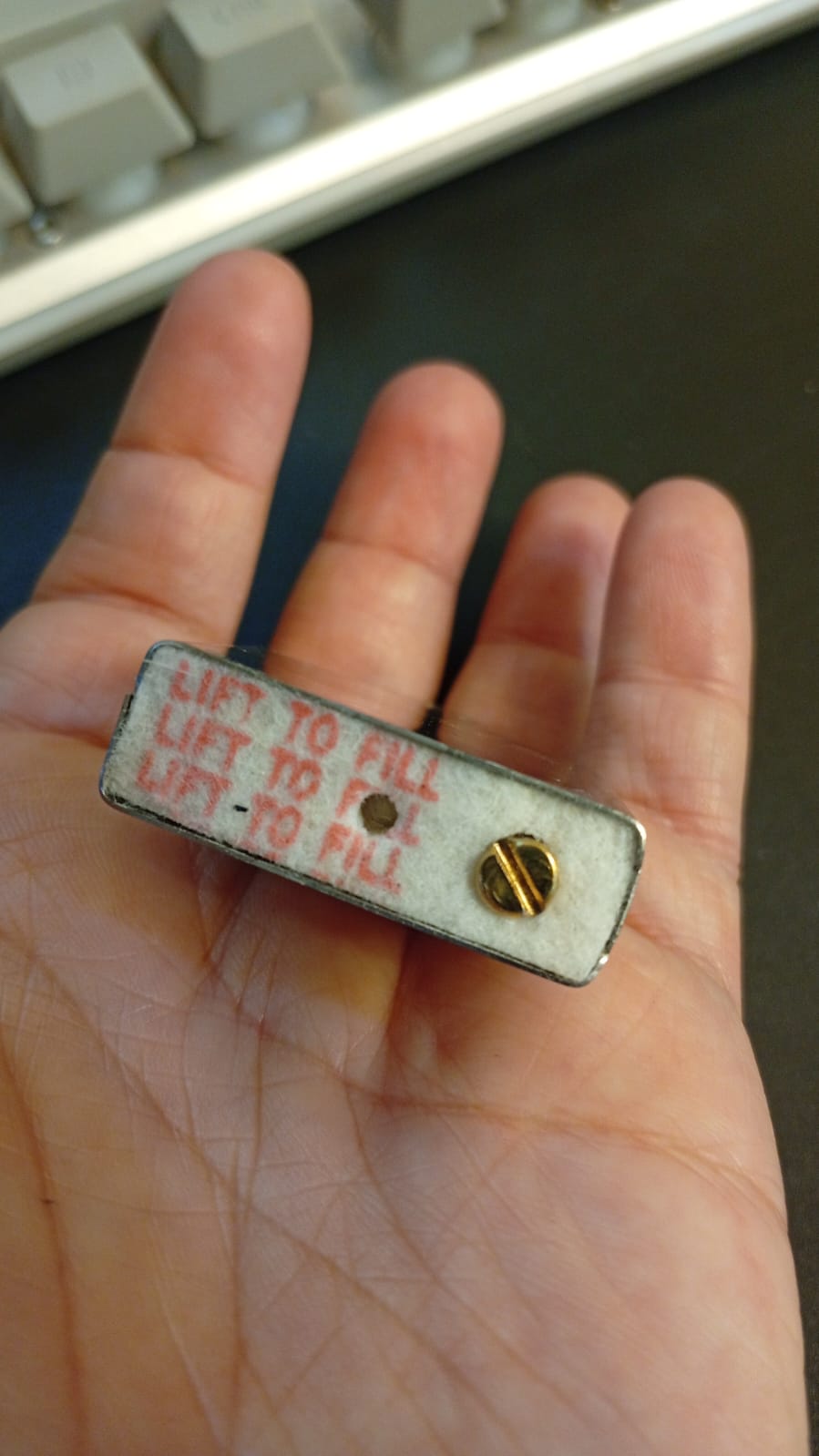 Encendedor de dragón, portátil y reutilizable, color plata.