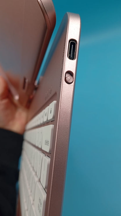 Funda con teclado giratorio, 360°, iPad Pro 12.9" (USADO).
