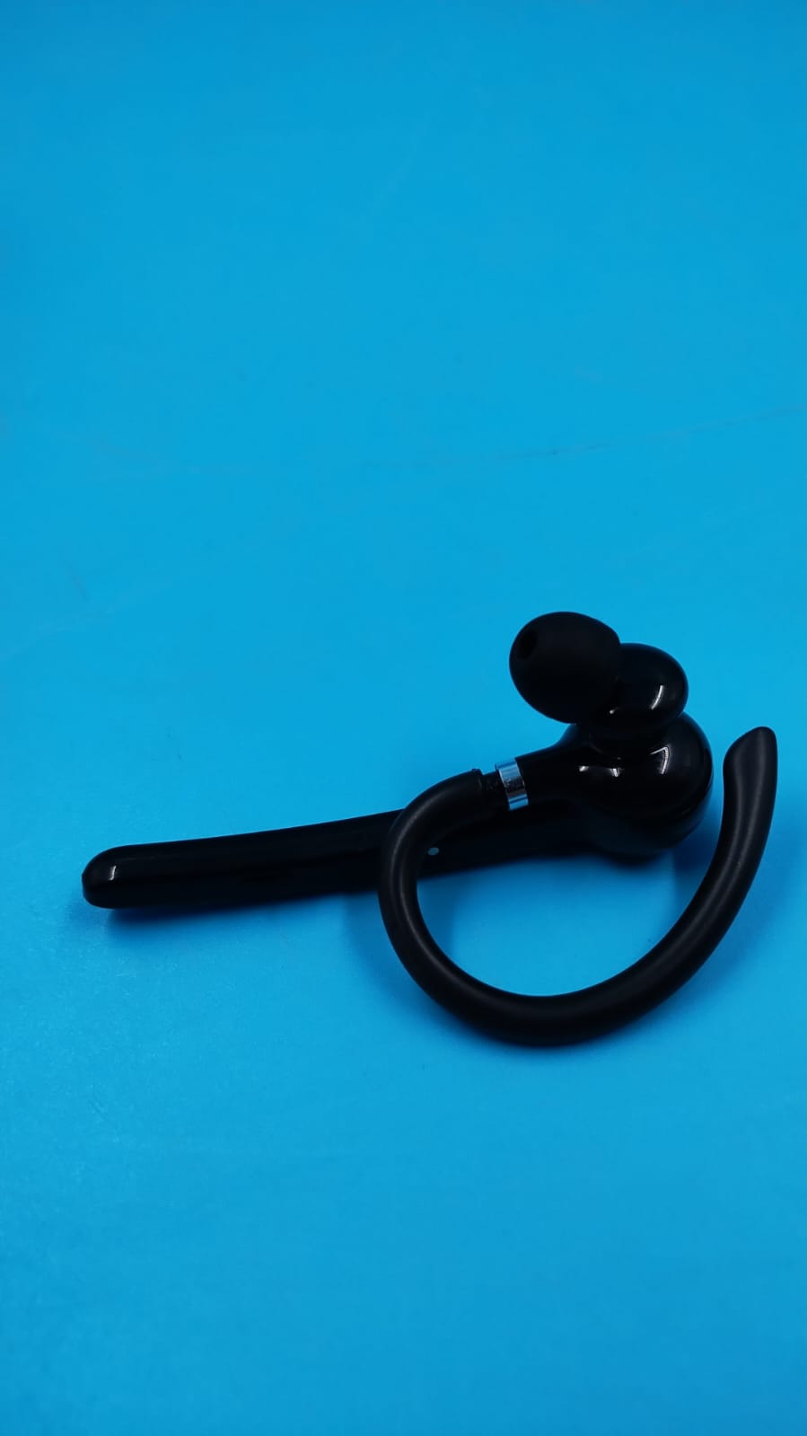 Auricular, inalámbrico, manos libres, cancelación de ruido (USADO).