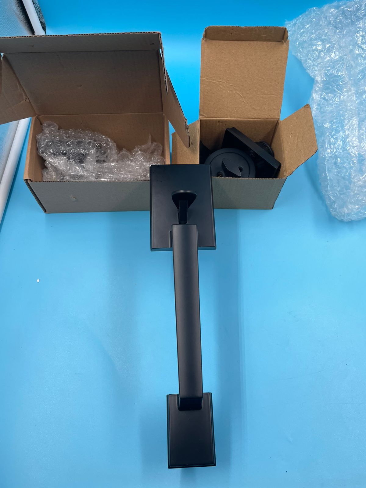 Berlin Modisch - Juego de manijas.