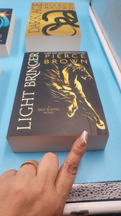 Red Rising Colección 6 Libros Pierce Brown Original DETALLE
