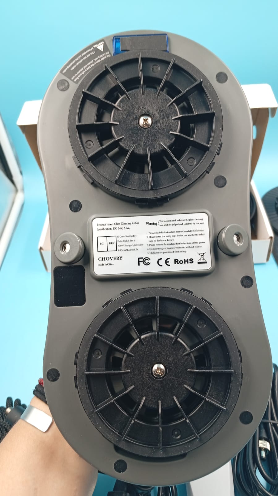 Robot limpiador de ventanas con doble pulverización de agua.(USADO)