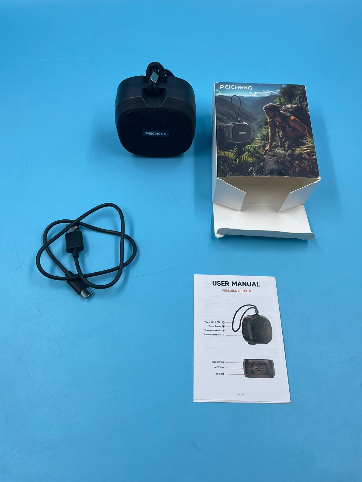 Altavoz pequeño portátil Bluetooth inalámbrico IPX5 impermeable.