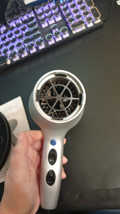 Secador de pelo de cerámica iónica, Ion Whisper Quiet Lite.(USADO)