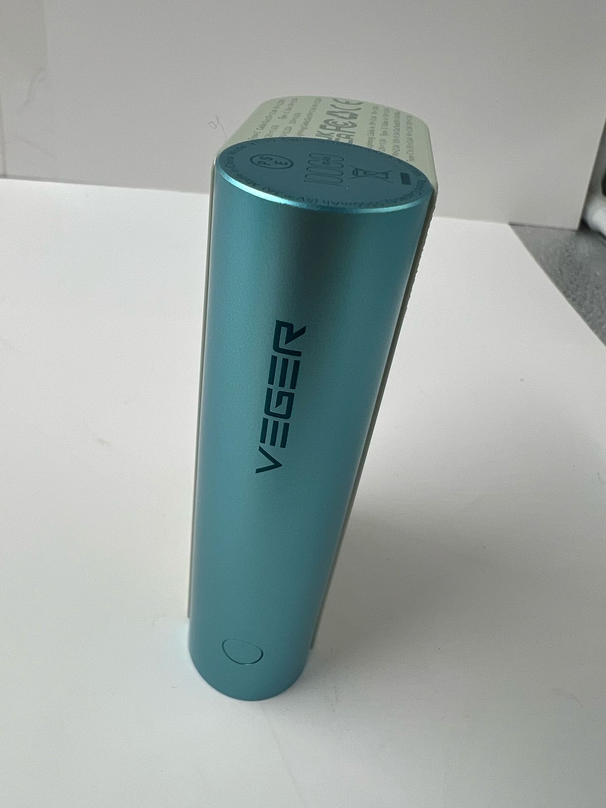 VEGER Cargador portátil compacto cable extraíble