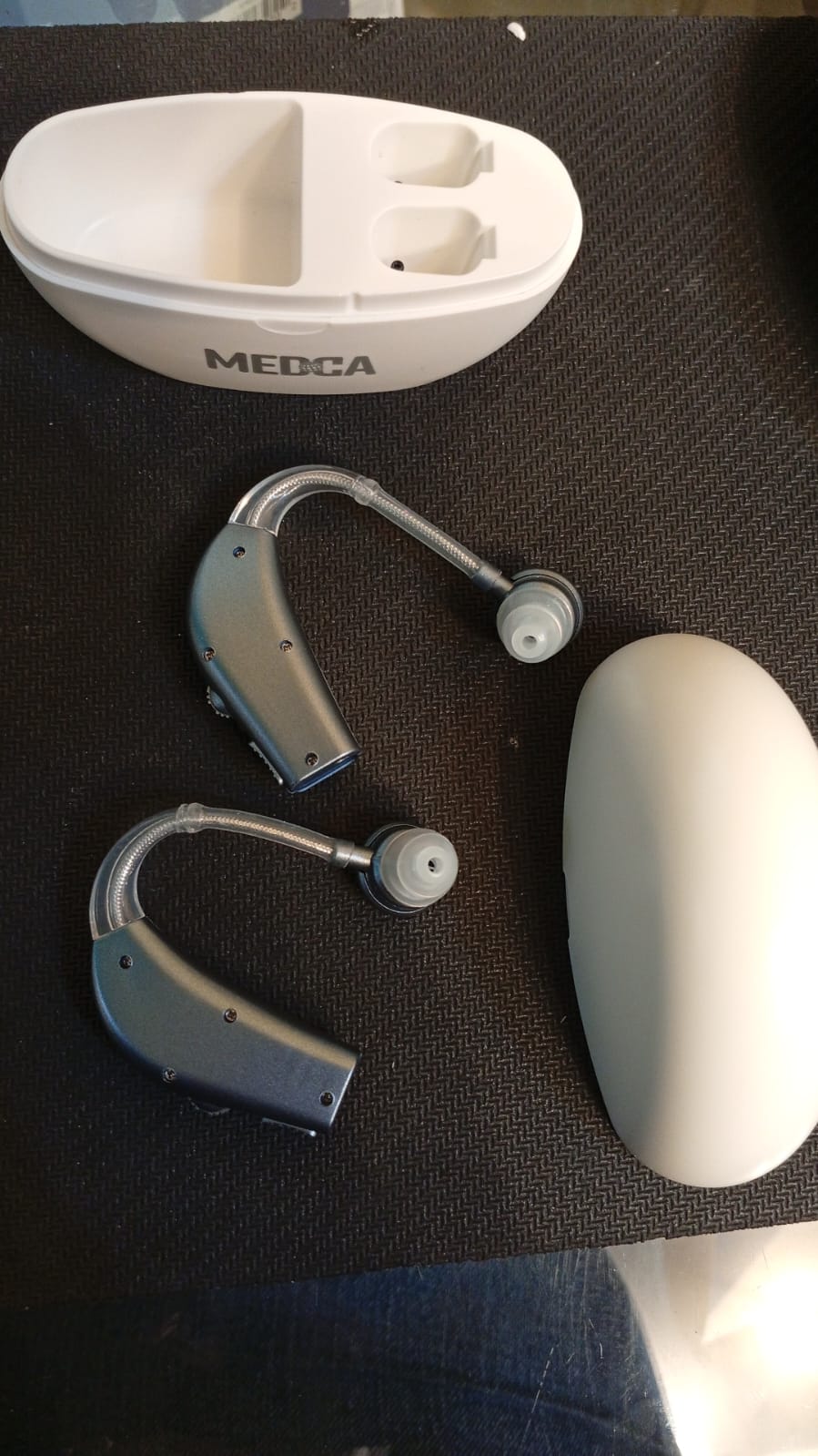 Auxiliares auditivos MEDCA, Recargables, Personas mayores.